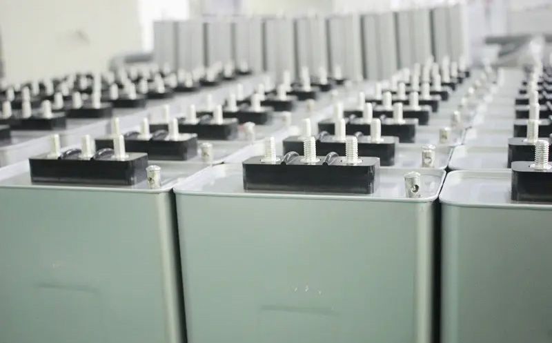 低壓電力電容器的智能化特點(diǎn)有哪些？